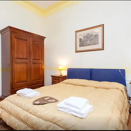 Camilla Luxury בית הארחה